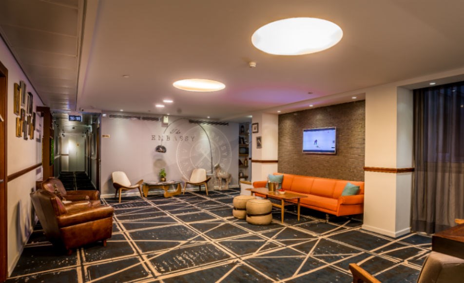 Embassy Hotel - Upper Lobby - Sitting Area